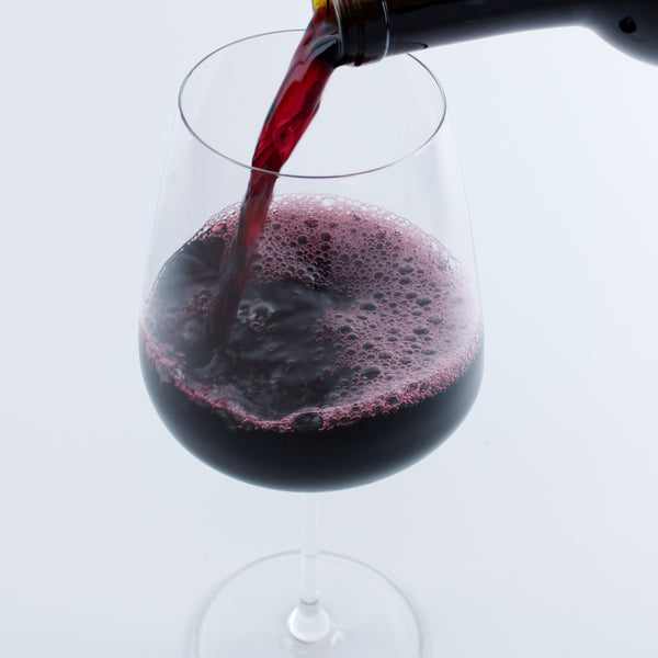 https://store.vinepair.com/cdn/shop/products/Red-wine-glass-Detail_600x.jpg?v=1497883735