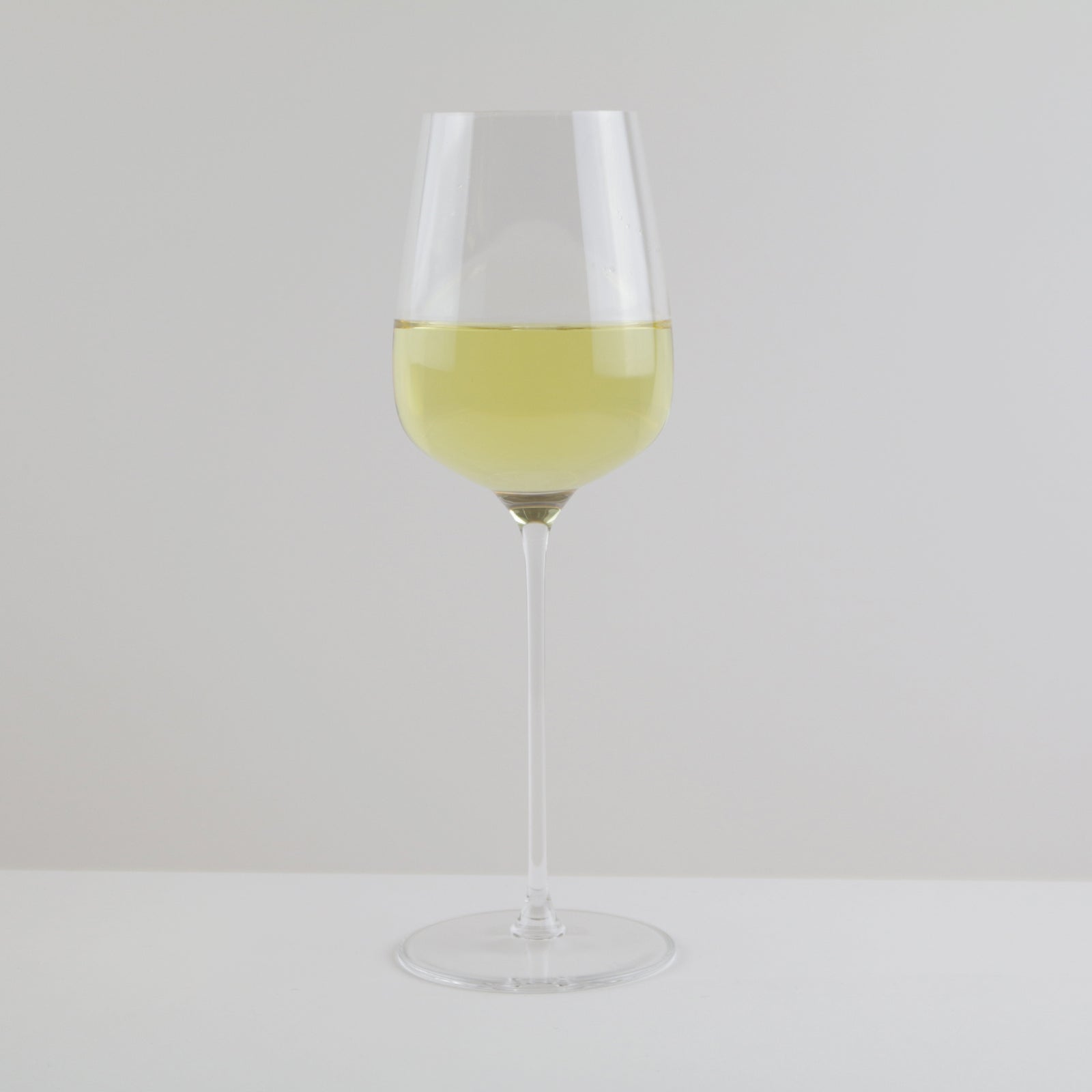 Wonderland Rose Crystal Stemless Wine Glasses (Set of 2) - The VinePair  Store