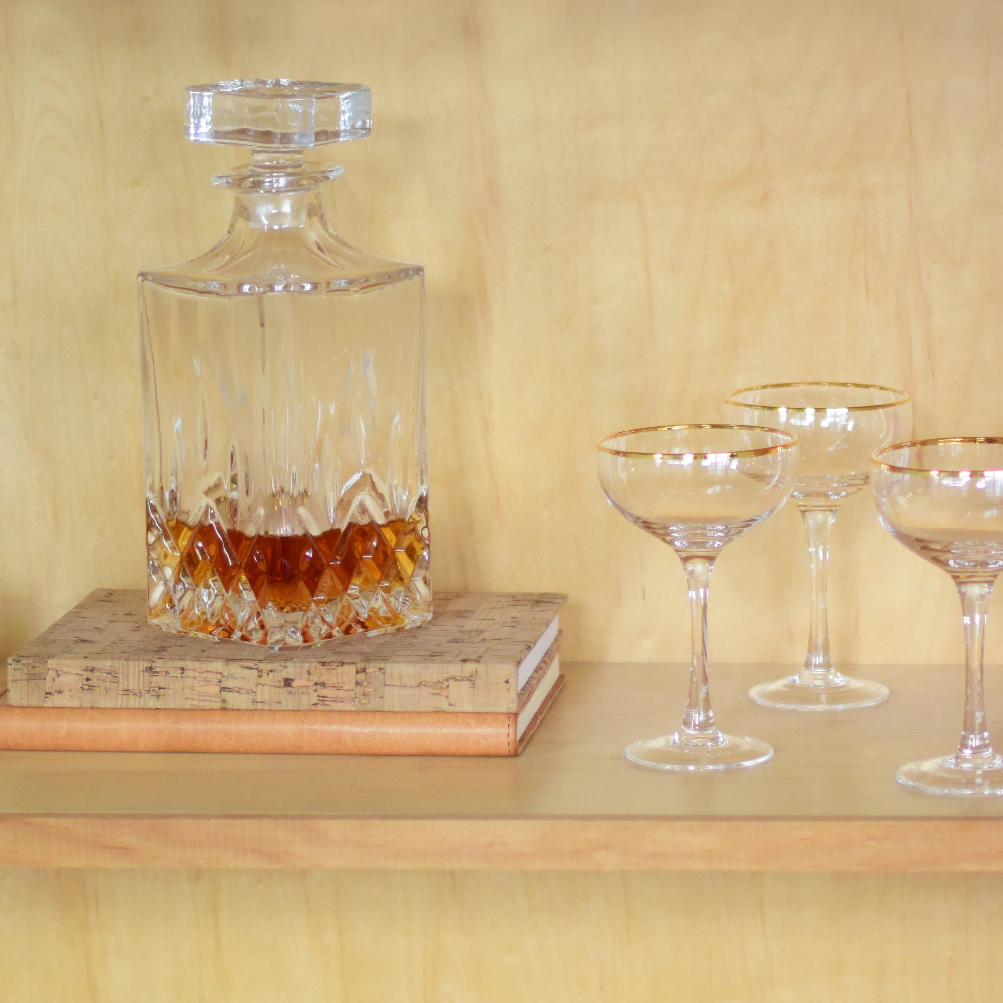 Glass Decanter With Stopper Glassware Whiskey Wine Scotch Bourbon